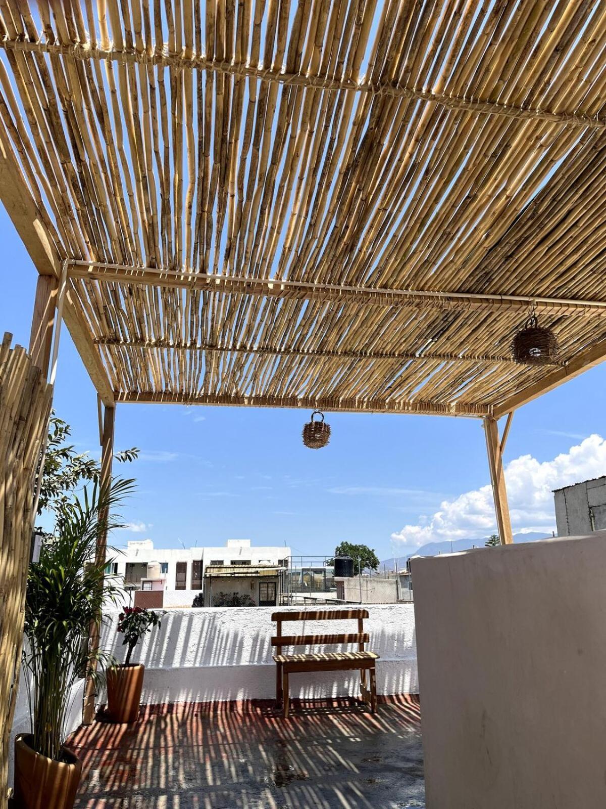 Santa Maria Atzompa Casa Colibri Oaxaca Con Jacuzzi En Terrazaヴィラ エクステリア 写真